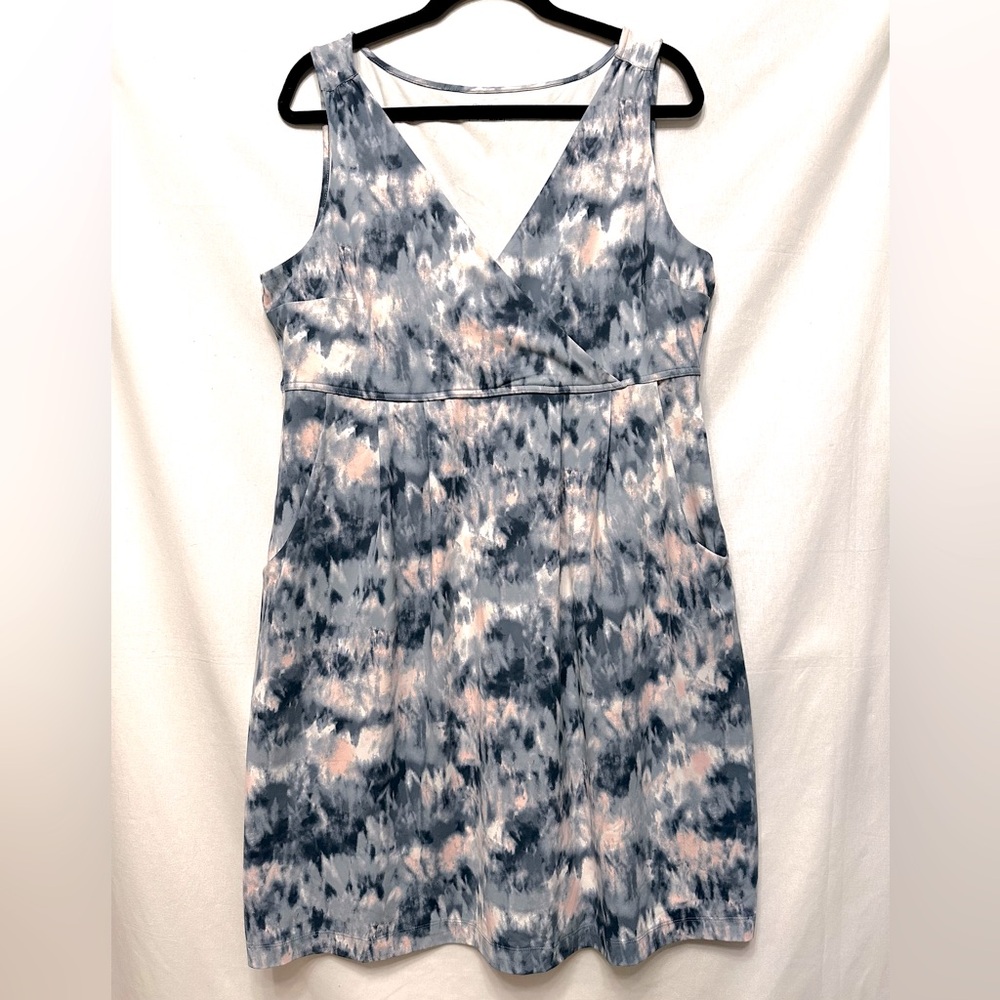 Eddie Bauer Aster dress with pockets